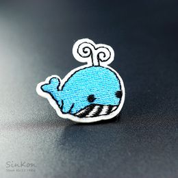 1Pcs Blue Whale (Size:2.9X3.1cm) DIY Badges Embroidery Repair Patch Applique Ironing Clothing Sewing Supplies Decorative