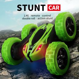 Electric/RC Car YJD RC Car Toy Double-sided Drift Twist Stunt Car Spin Like Top 360 Car Wheel Rotate Body Roll Light Christmas Kid Birthday GiftD828 240314