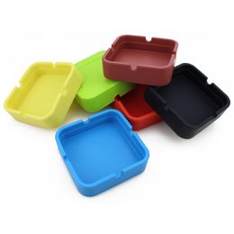 Silicone Ashtray Mini Portable Shatterproof Eco-Friendly Square Ashtray 9 Colors Home Coffee Shop Bar Hotel Men Ashtray Craft Gift BH1823 ZX