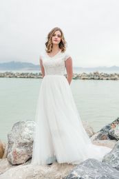 Simple A-line Lace Tulle Boho Wedding Dress Modest With Cap Sleeves V Neck Summer Informal Beach Bridal Gowns Modest Custom Made 2020