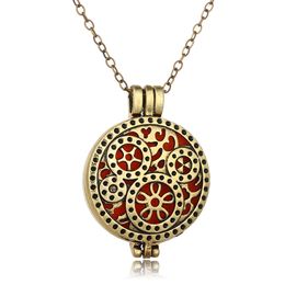 Antique Brass Punk Gear Aromatherapy Essential Oil Diffuser Locket Pendan Chain Necklace 5 Pads Perfume Jewelry Gifts for Women Wholesale