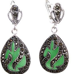 Fashion-"noble y 925 Plata marcasita inlay green jade Natural de agua pendientes