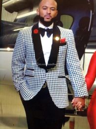 Popular One Button Houndstooth Groom Tuxedos Shawl Lapel Groomsmen Mens Suits Wedding/Prom/Dinner Blazer (Jacket+Pants+Tie) K304