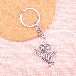 New Keychain 36*35mm flying owl Pendants DIY Men Car Key Chain Ring Holder Keyring Souvenir Jewellery Gift