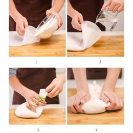 Food-grade Silicone Kneading Bag 2 Size Without Sticking Hands and Noodle Bag Artefact Proofing Baking Tools XD23311