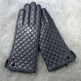 Fashion-Europe and the United States winter high fashion brand export sheep leather gloves women's style sub-point leather gloves