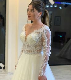 Elegant Lace Wedding Dresses Bridal Ball Gowns V Neck Puffy Lace Appliques Wedding Gowns Petites Plus Size Custom Made