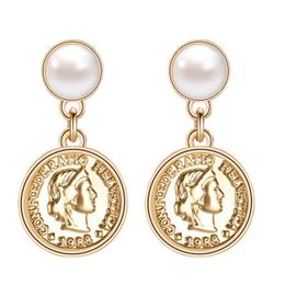 Pearl Dangle Earrings Vintage Women Head Stud Earring Gold Colour Fashion Drop Earrings for Girls Party Dress Jewellery Gift