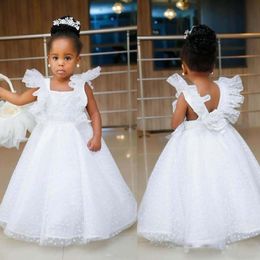 Winter White Tulle Flower Girls Dresses For Wedding Square Collar Cap Sleeves Backless Csutom Made Girls Pageant Gowns
