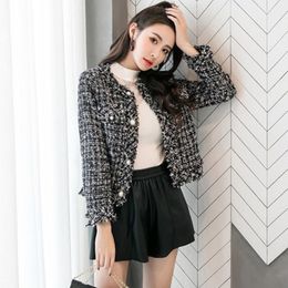 2019 Autumn New Style Good Quality Women Vintage Tweed Coat Female O-neck Rhinestone Button Short Style Blended Jacket