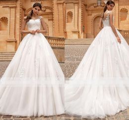 Classic Princess Wedding Dress Empire Waist 2020 Cap Sleeve Romantic Lace Ball Gown Berta Castle Bridal Dress Robes De Mariée Plus Size