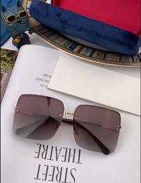 Wholesale-2020 Newest Summer Mens Womens Designer Sunglasses G09008 Letters Goggle Sunglasses UV400 3 Colours Highly Quality with Box