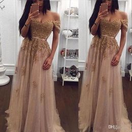 Evening Dresses Wear Cheap New Off Shoulder Gold Lace Appliques Crystal Beaded Champagne Tulle Short Sleeves Long Party Dress Prom Gowns