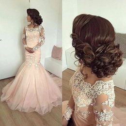 New Mermaid Prom Dresses Pink Scalloped Illusion Lace Appliques Long Sleeves Tiered Sweep Train Tulle Party Evening Gowns