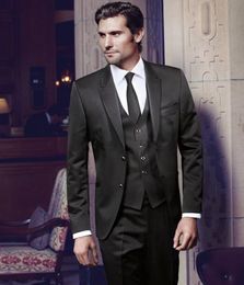 New Hot Sale Two Buttons Black Groom Tuxedos Peak Lapel Groomsmen Best Man Mens Wedding Suits Prom Suit (Jacket+Pants+Vest+Tie) 1528