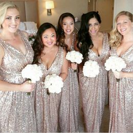 Plus Size Bridesmaid Dresses Sparkly Rose Gold Sequins V Neck Straps Ruched Pleats Sheath Custom Made Maid of Honour Gown for Country Wedding