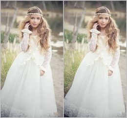2019 Lovely Boho Flower Girl Dresses For Weddings Jewel Long Sleeve Lace Girl first holy communion dresses
