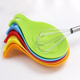 New Resistant Silicone Spoon Rest Utensil Spatula whisk fork Holder mats pads Kitchen Table Tool LX9038