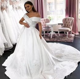 Simple Satin Wedding Dresses Off The Shoulder Lace Appliques Sequins Long Train Country Bridal Gowns Chapel Train Vintage Wedding Dress