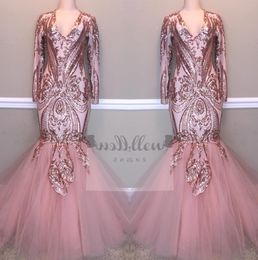 Light Pink Long Sleeves Tulle Mermaid Prom Dresses 2019 V Neck Sequins Lace Applique Top Floor Length Formal Party Evening Gowns BC1206