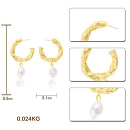 Wholesale-fashion luxury designer exaggerated golden geometry circle pendant pearl stud earrings for women