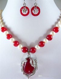 Beautiful red jade&white pearl necklace pendant earring set 18"