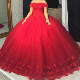 Red Ball Gown Quinceanera Dresses 3D Flowers Tulle Dresses Sweet 16 Dresses Puffy Off the Shoulder Sweet 15 Ball Gowns Long Bridal Dress