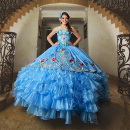 Stunning Beaded Ball Gown Quinceanera Dresses Strapless Neck Embroidery Sweet 16 Dress Tiered Floor Length Organza Corset Masquerade Gowns