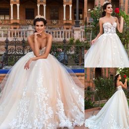 Sexig Sweetheart Ball Gown Wedding Dress Lace Appliqued Back Lace Up med Sweep Train Bridal Gowns Vestido de Noiva