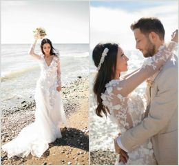 Beach Wedding Dresses 3D Flower Appliques Sheer Long Sleeve Lace Bridal Gowns V Neck Backless Sweep Train Wedding Dress