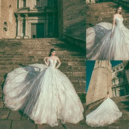 Modest Bohemian Corona Borealis Balles Ball Gown Abiti da sposa Spaghetti Tulle Applique Mano Make Flower Abiti da sposa Sweep Train Robe de Mariée