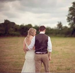 2020 Country Brown Groom Vests For Wedding Wool Herringbone Tweed Custom Made Slim Fit Mens Suit Vest Farm Prom Dress Waistcoat Pl290V