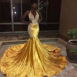 Sexy Velvet African Prom Dresses Halter Appliques With Sequin And Bead Mermaid Evening Gowns Sexy Backless Sweep Train Party Wear