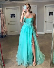 High Slit Prom Dresses Long Lace Appliques Halter A-Line Tulle Sweep Train Celebrity Evening Gowns Vestidos De Gala