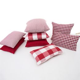 18"*18" Classic Retro Checkers Plaids Throw Pillow Cover Cotton Polyester Soft Soild Pillow Case Red Cushion Case for Sofa Bedroom Car