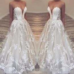 A Elegant Sweetheart Line Dresses Lace Applique Tulle Sweep Train Garden Country Plus Size Wedding Gown Vestido De Novia pplique