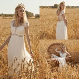 Bohemian Sexy Short Sleeves Chiffon Wedding Dresses A Line Scoop Lace Appliqued Country Bridal Gowns Backless Wedding Dress