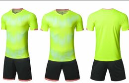 2020 men personality Customised Soccer Team Soccer Jerseys With Shorts Training Jersey Short Custom Jerseys Shorts football different yakuda