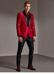 Red Groom Tuxedos Black Shawl Lapel Men Wedding Tuxedo New Fashion Men Jacket Blazer Men Prom Dinner/Darty Suit(Jacket+Pants+Tie) 1538