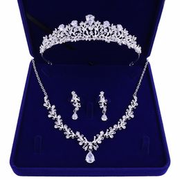 High-quality new bride crown tiara three-piece zircon necklace earrings princess birthday wedding with female accessories gift284y