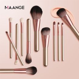 Maange 12 PCS/set Make up Brushes Set Makeup Foundation Blush Powder Eye Shadow Tool Kit Soft Dalicate Brush