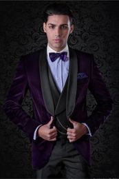 New Arrival One Button Purple Velvet Wedding Groom Tuxedos Shawl Lapel Groomsmen Mens Business Party Suits (Jacket+Pants+Vest+Tie) 568