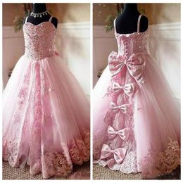 2022 Beautiful Pink Lace Appliques Flower Girl Dresses Spaghetti Straps Kids First Communion Pageant Party Gowns