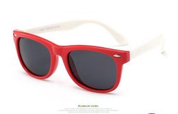 Wholesale-Frame Polarising Sunglasses Fashion Eyewear UV400 Protection Sunglasses Children Beach Vintage Cute Outdoor Goggles AAA69