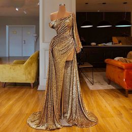 Wunderschöne muslimische formelle Abendkleider 2020 Lang Ein-Schulter-Meerjungfrau-Abschlussballkleid High Split Cocktailkleid Party Robe de Soiree