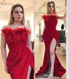 Red Feather Strapless Prom Dresses 2019 Spring Summer Ruffles High Split Evening Gowns Arabic Floor Length Cocktail Party Dress