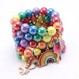 28 Stile Kinder Regenbogen Niedliches Armband Kinder Mädchen Bunte Perlen Armband mit Pferd Herz Anhänger Geburtstagsfeier Geschenk Kind Schmuck M1858