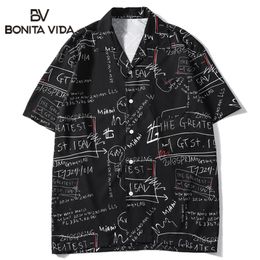 Bonita Vida Hawaiian Streetwear Men Hip Hop Short Sleeve Shirts Graffiti Print Harajuku Beach Shirt Summer Casual Shirt Tops