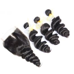 Fasci di tessuto per capelli vergini peruviani con chiusura capelli umani Remy al 100% 8A capelli ricci ondulati ondulati peruviani ondulati sciolti 3 pezzi e chiusure in pizzo possono tingere