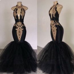 Sexy Halter Black Mermaid Evening Dress Deep V Neck Gold Appliques Backless Tulle Prom Dress Gorgeous robes de soiree272B